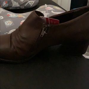 Wear ever ankle boots